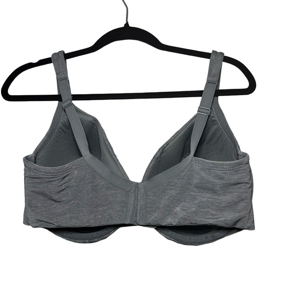 Cacique Lightly Lined Full Coverage Grey Lace Bra W Underwire size 38F - Picture 4 of 10